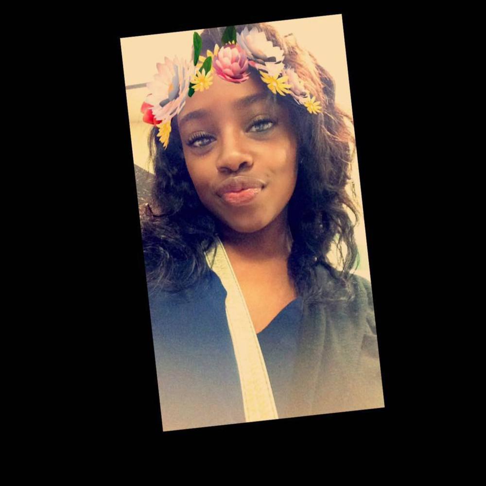 Meet your Posher, Deraijah